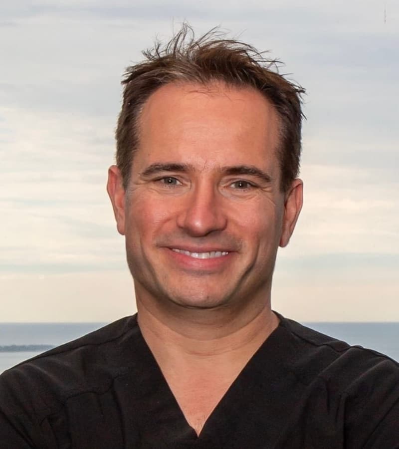 Dr. Daniel Farrugia